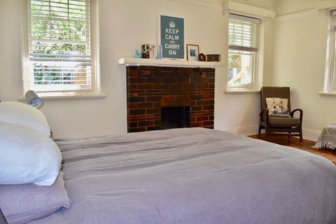 Art Deco Apt In Sunny Elwood Minutes To St. Kilda - eAccommodation 7