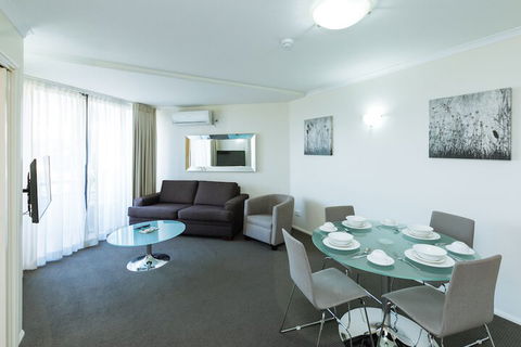 Airtrip Apartment On Edmonstone St - eAccommodation 7