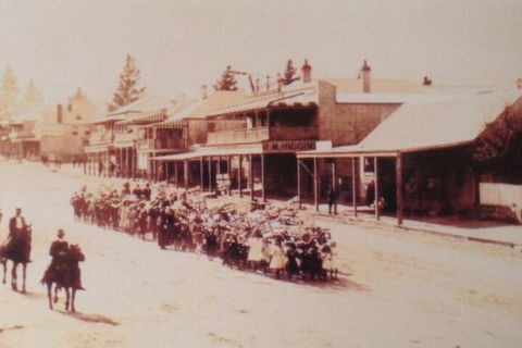 Wallace Lodge - eAccommodation 4