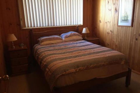 Alluvion Beach Cottage - eAccommodation 2