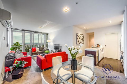 WOW Apartment On Swanston - eAccommodation 1