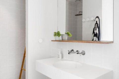 Audrey - eAccommodation 3