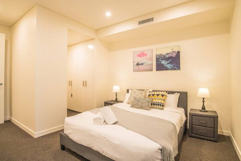 Modern 2bed2bath APT At Neutral Bayparking+wifi - eAccommodation 2