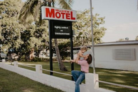 Hillview Motel - eAccommodation 0
