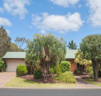 Bottlebrush - eAccommodation