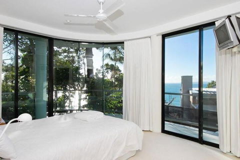 Allambi Rise Apartments A - eAccommodation 7