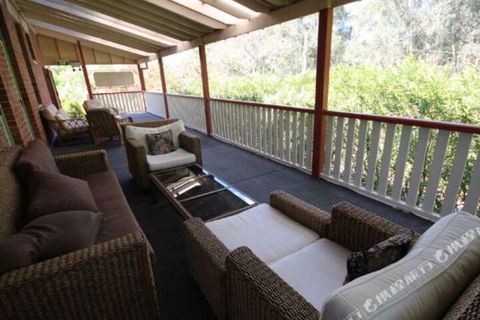 Abernethy House - eAccommodation 3