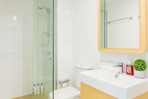 Airtrip Apartments On Cordelia - eAccommodation 6