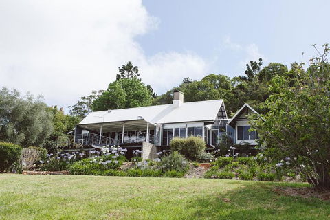 The Retreat Tamborine Mountain - eAccommodation 1