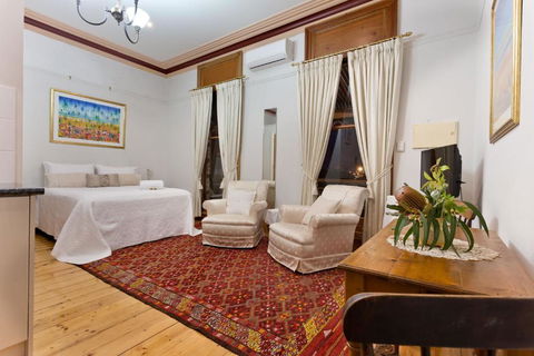 Annies Victorian Terrace Accommodation Fremantle - eAccommodation 5