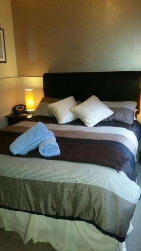 About Time Retreats Studio Three - eAccommodation 1