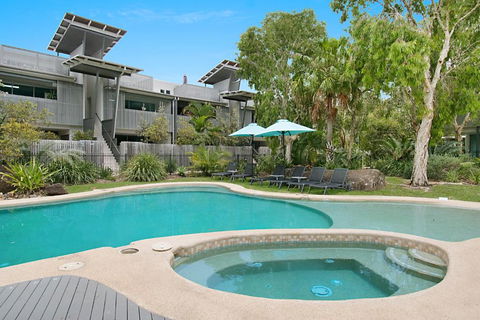 AquawatersatBelongil - eAccommodation 1