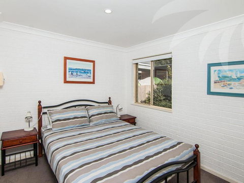 Allure On Blueys - eAccommodation 2