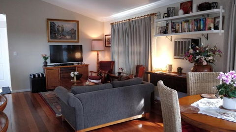 Laurel House - eAccommodation 5