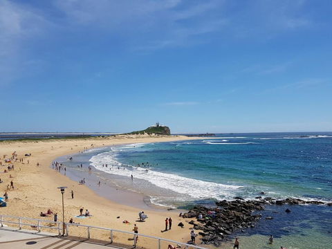 Arena Luxury Beachfront Apartment - eAccommodation 2