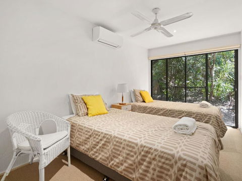 Avoca Beach Living 84 Avoca Drive Avoca Beach - eAccommodation 5