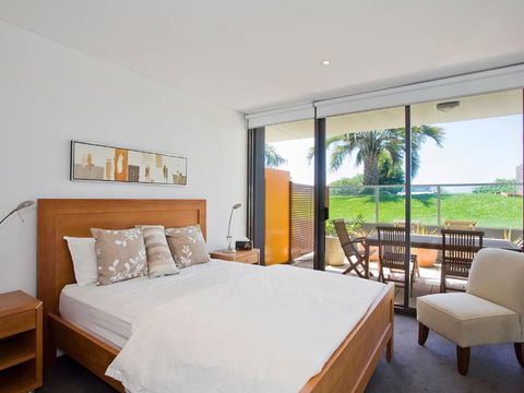 LORNE CHALET APARTMENT 10 Ask About Midweek Deals - eAccommodation 6