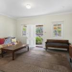 THE TEACHERS COTTAGE - eAccommodation 0