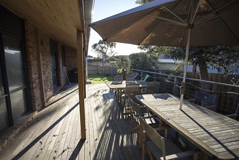 LOCKINGTON - eAccommodation 1