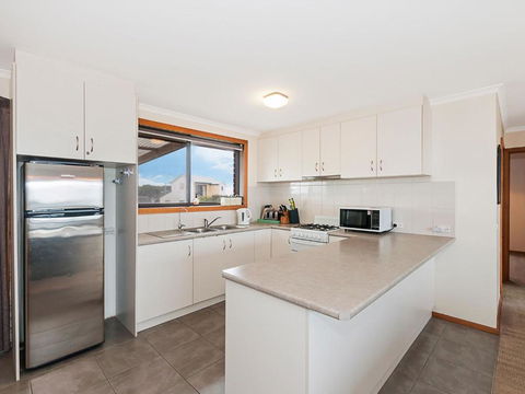 AMBIENCE By THE SEA - eAccommodation 1
