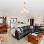 AMBIENCE By THE SEA - eAccommodation 0