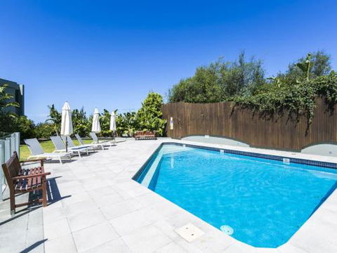 LORNE CHALET APARTMENT 36 Central Location - eAccommodation 1