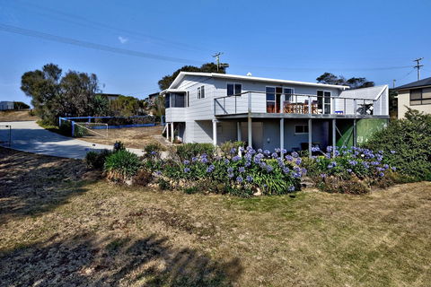 Waders - eAccommodation 0