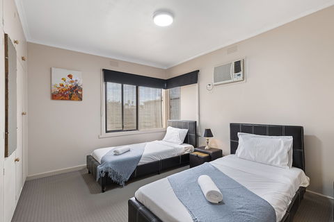 The Gazebo Place - Spacious 4 Bedroom Near Murray River - eAccommodation 1