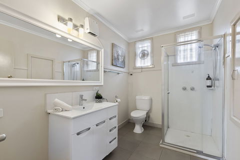 The Gazebo Place - Spacious 4 Bedroom Near Murray River - eAccommodation 4