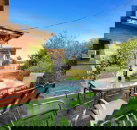 The Gazebo Place - Spacious 4 Bedroom near Murray River - eAccommodation