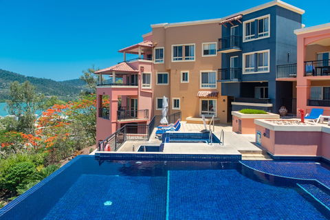 Airlie Dream - eAccommodation 0