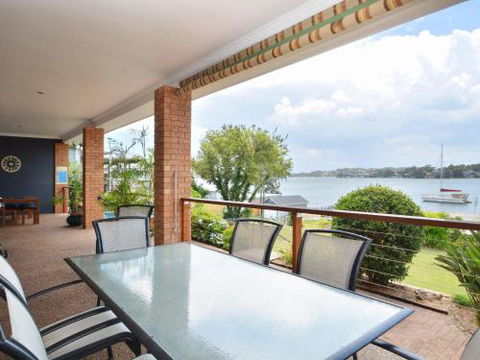 Fishing Point Shores - eAccommodation 3