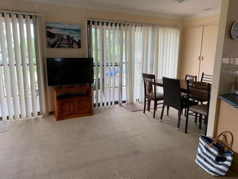 Lakehouse On Oxley - eAccommodation 1