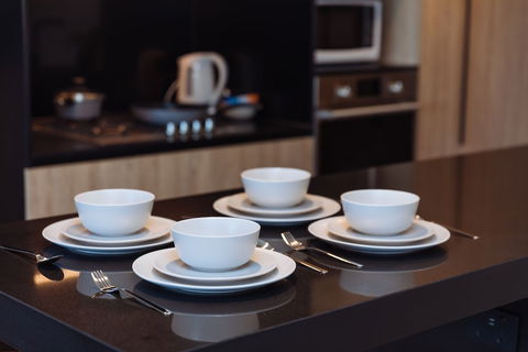 Airtrip Apartments On Deshon St - eAccommodation 5