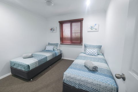 Absolute Airlie Airlie Beach - eAccommodation 3