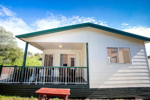 Active Holidays One Mile Beach - eAccommodation 0