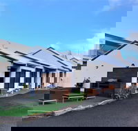 Coastal Motel - eAccommodation