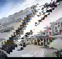 Gladstone Central Plaza - eAccommodation