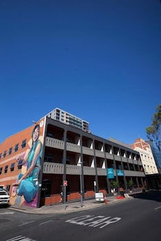 Adelaide Central YHA - Hostel - eAccommodation 1