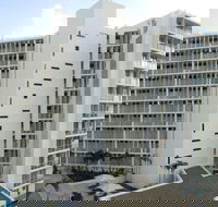 Lanai Riverside Apartments - eAccommodation