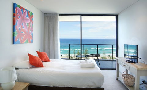 Ambience On Burleigh Beach - eAccommodation 5