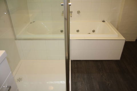 Merrimeet Cottages - eAccommodation 3