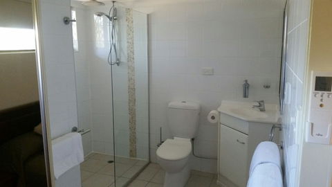 Lamor Apartments - eAccommodation 6