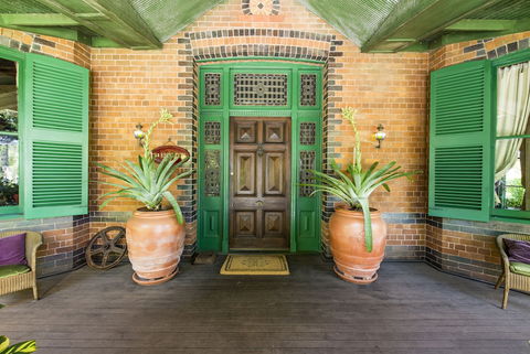 Vacy Hall Toowoomba's Grand Boutique Hotel - eAccommodation 2