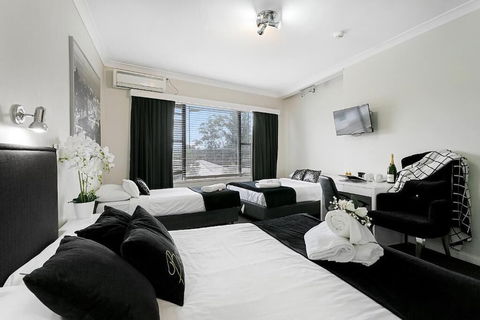 Airport Hotel Sydney - eAccommodation 5