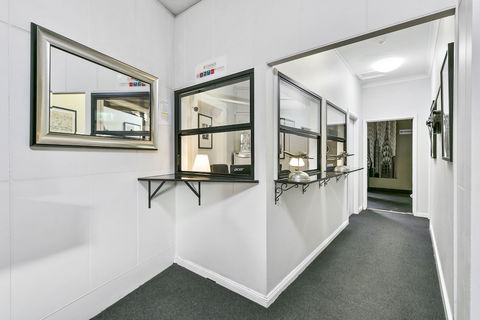 Airport Hotel Sydney - eAccommodation 1