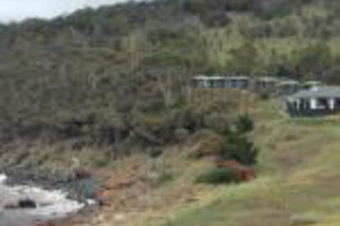 Hamptons On The Bay - eAccommodation 0