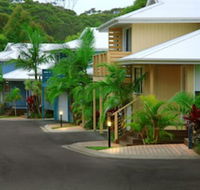 Flynns on Surf Beach Villas - eAccommodation