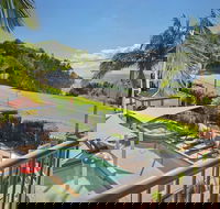 South Pacific Apartments Port Macquarie - eAccommodation