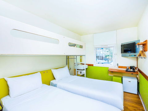 Ibis Budget Newcastle - eAccommodation 4